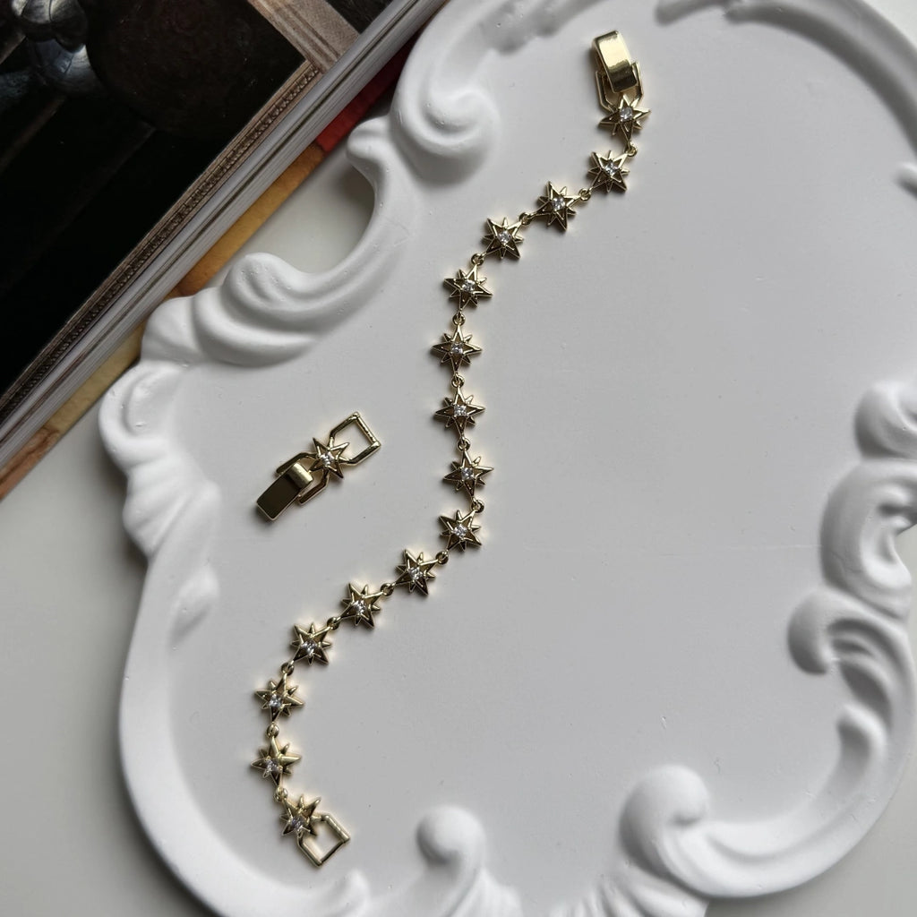 Luxury Kuzey Yıldızı Zirkon Taşlı Bileklik
